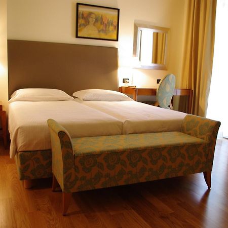 Dependance Lipa Hotel Basovizza Kültér fotó